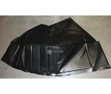 Čalounění blatníku černé pravé | 5911-7905