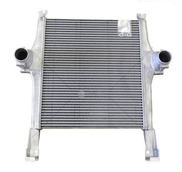 CHLADIČ VZDUCHU IVECO STRALIS 02.02- TITANX IV4083