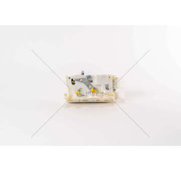 Door Lock 100E17 TECTOR/STRALIS LEFT Iveco