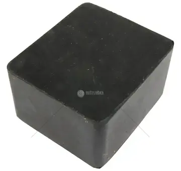 Gumový hranol 80x70x45 mm | 62-07-079
