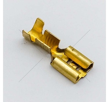 Konektor dutinka 6,3 mm