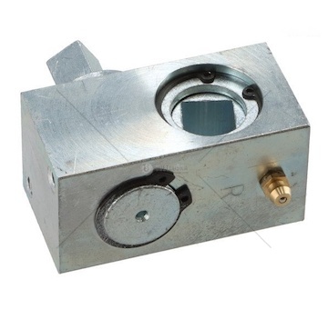 Napínák plachty kostka 40x72 BTA F038104