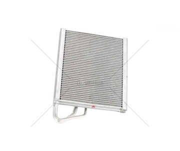 PAROWNIK KLIMATYZACJI MB ACTROS MP4 07.11- 275X245X34 AVA 41033005