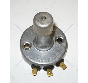 Přepínač nožní světel