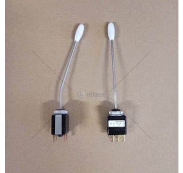 Přepínač směru páčkový T148