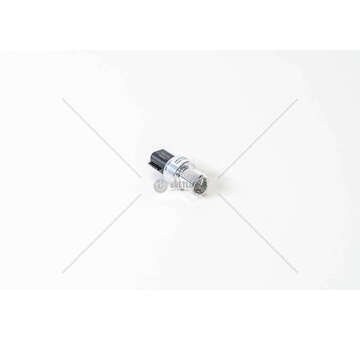 Pressure Switch, air conditioning FIESTA VII/FOCUS III 1.5 TDCI Mec-Diesel