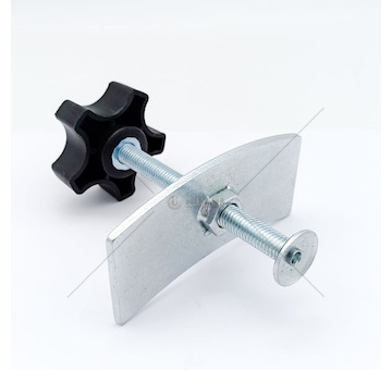 Přípravek na zatlační brzdových pístků