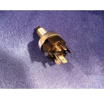 Spínač brzdového světla TRUCKTEC AUTOMOTIVE 02.42.320