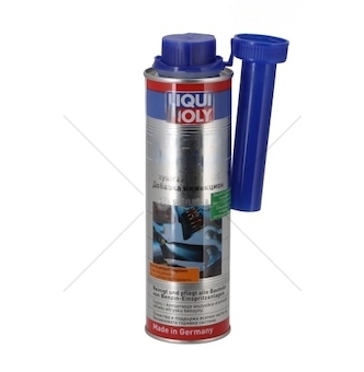 SRODEK DO CZYSZCZENIA UKL.WTRYSKOWEGO LM 1971