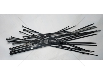 Stahovací pásek 3,6x280 černý