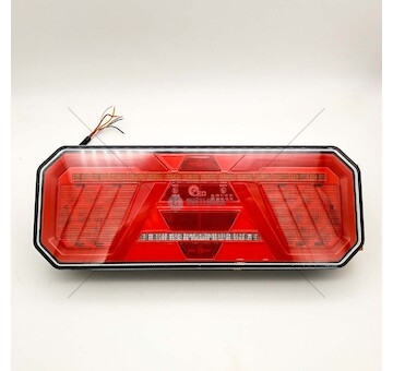 Svítilna zadní LED 6-funkcí sdružená LEVÁ trojúhelník 350x131 dynamická směrovka