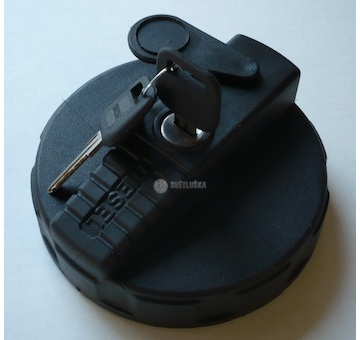 Víčko nádrže paliva universal. FI80 s klíčem plast