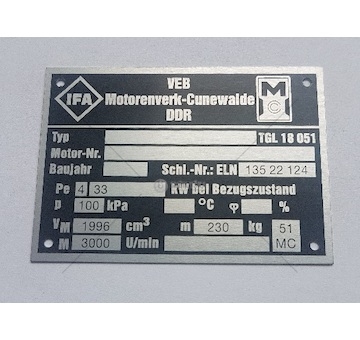 Výrobní štítek Multicar M25 motoru