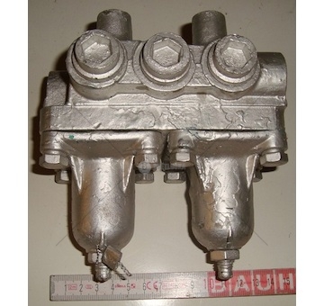 Vyrovnávač tlaku dvoukomorový pv3s 390530180_A