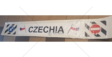 Zástěrka - lapač CZECHIA 2400x350mm, bílá s vlajkami