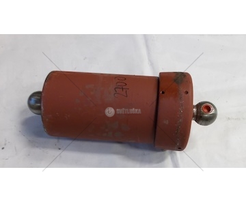 Zvedák TGG 2700 Tatra T815 díra M27x2  - opravený