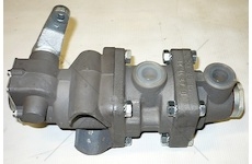 Brzdič hlavní dvouokruhový Tatra S1,S3 - CZ