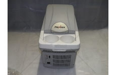 CHLODZIARKA SAMOCHODOWA 12/230V Z ZASILA  CCW001