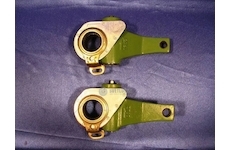 DZWIGNIA ROZP.RVI MAGNUM,PREMIUM TYL  72997