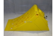 Klín zakládací pod kola šířka 160MM plastový žlutý SERTPLAS 5506A