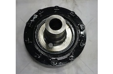 Náboj kola předního kola ABS se šrouby Tatra