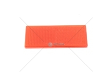 Odrazka obdelníková červená samolepící 83x37 mm