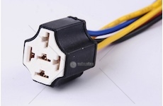 Patice relé keramická 5vývodů pro relé