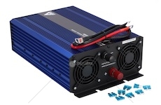 PRZETWORNICA NAPIECIA 24V/230V 4000W  3IPS4000S24