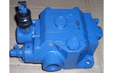 Rozvaděč RHP 20 B1 JR 16-1/T 381 838 s páčkou TATRA - opravený