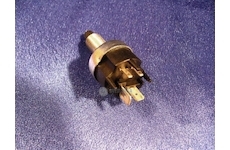 Spínač brzdového světla TRUCKTEC AUTOMOTIVE 02.42.320