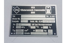 Výrobní štítek Multicar M25 motoru