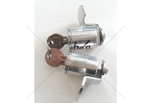 Zámek dveří FAB 1331 s klíčí Liaz - pár 317988060