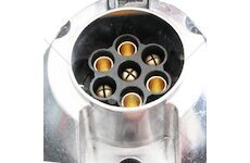 Zásuvka 7 pólová 12V 16A hliníková